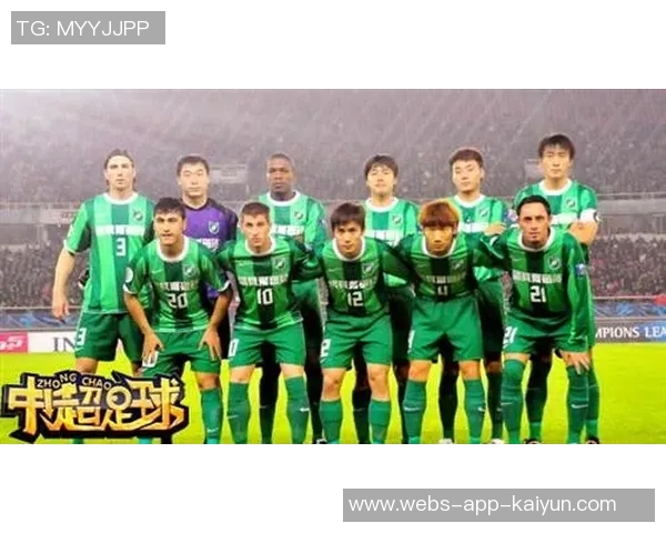 天津队迎战恒大队全力争胜展现足球魅力与激情的巅峰对决